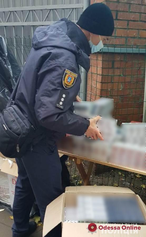 Одесские полицейские начали охоту на уличных продавцов сигарет
