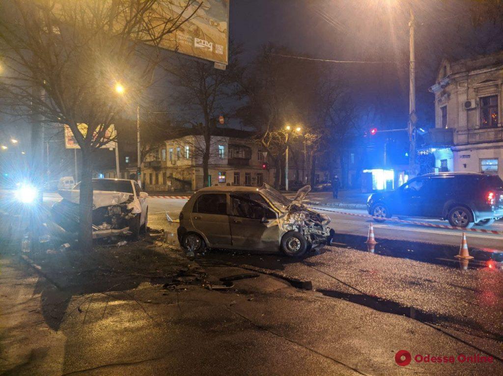 В Одессе на Молдаванке произошло ДТП с пострадавшей (обновлено)