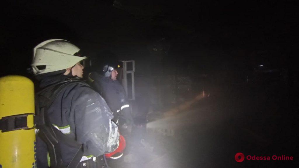 На поселке Котовского горела многоэтажка – жильцов эвакуировали