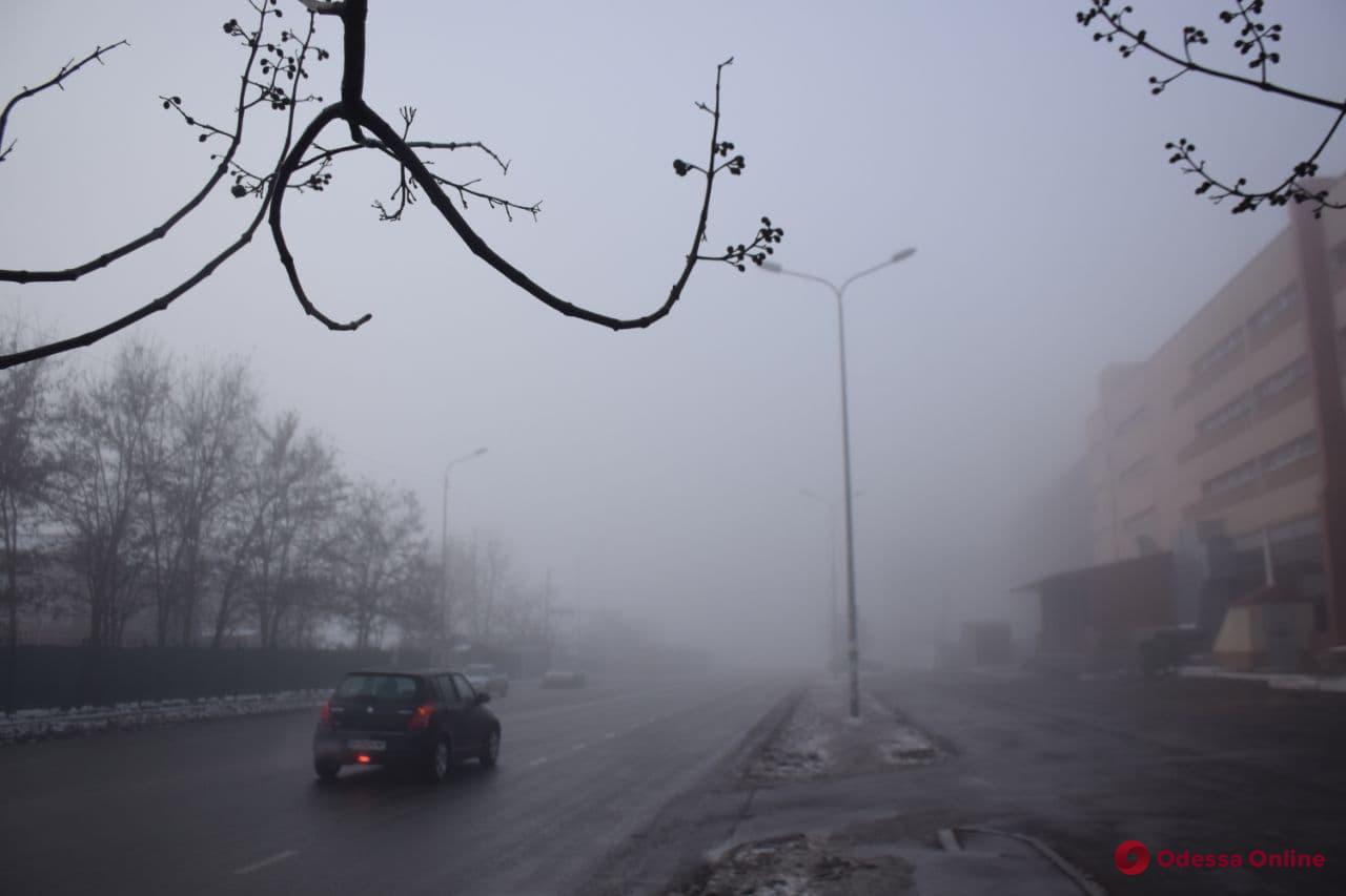 В Одесі та області оголошено штормове попередження через сильний туман