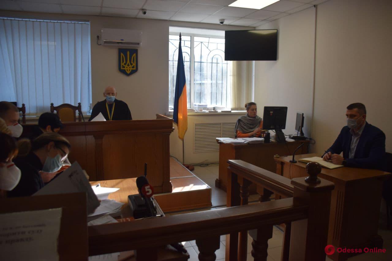 Пожар на Троицкой: суд избрал обвиняемым меру пресечения в виде личного обязательства