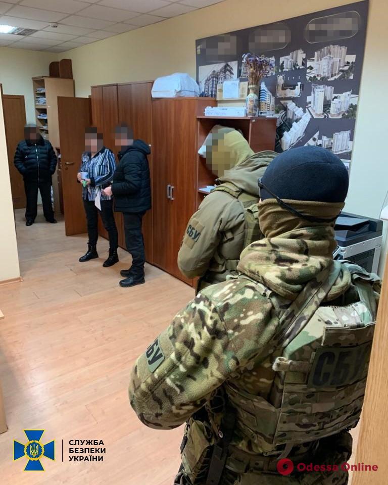 В Одессе СБУ разоблачила сотрудников горсовета и прокуратуры в незаконном отчуждении земель Госспецсвязи