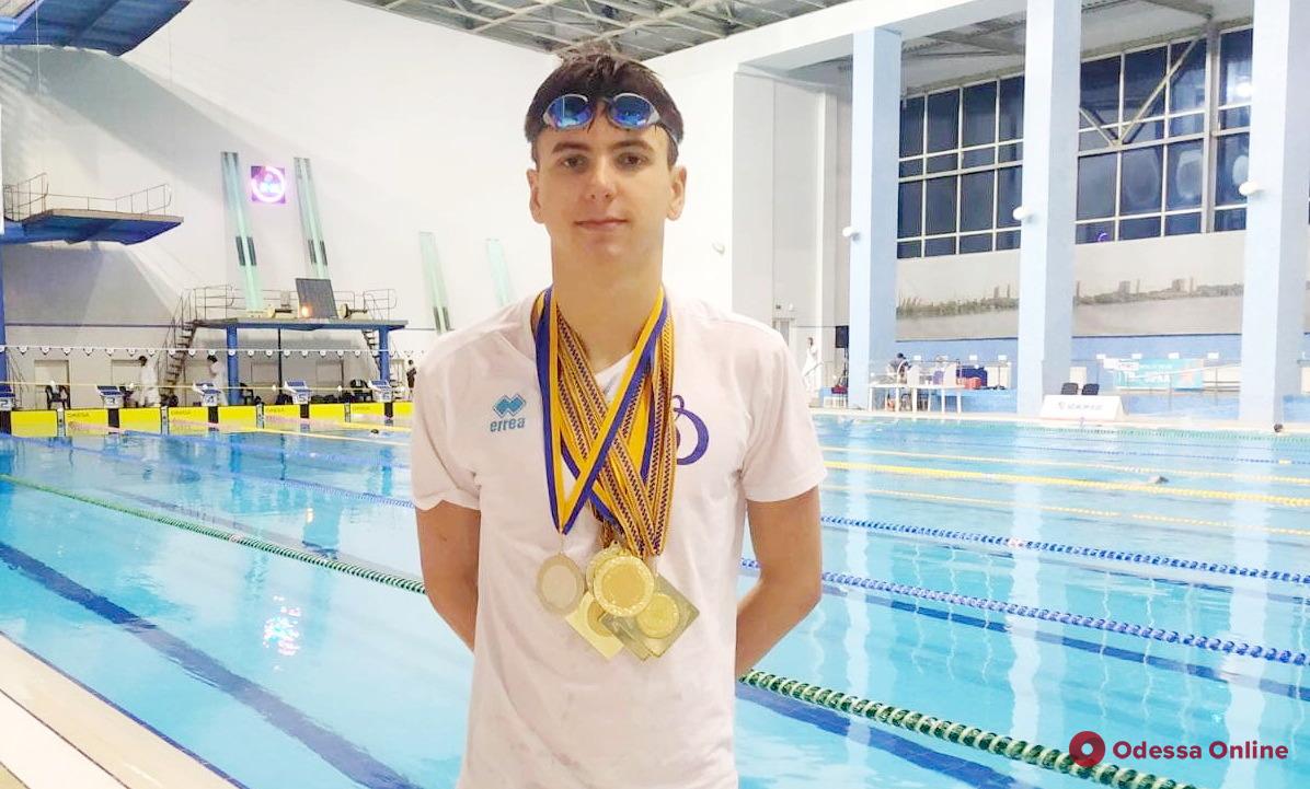 Одесский пловец завоевал шесть медалей на чемпионате Украины в Днепре