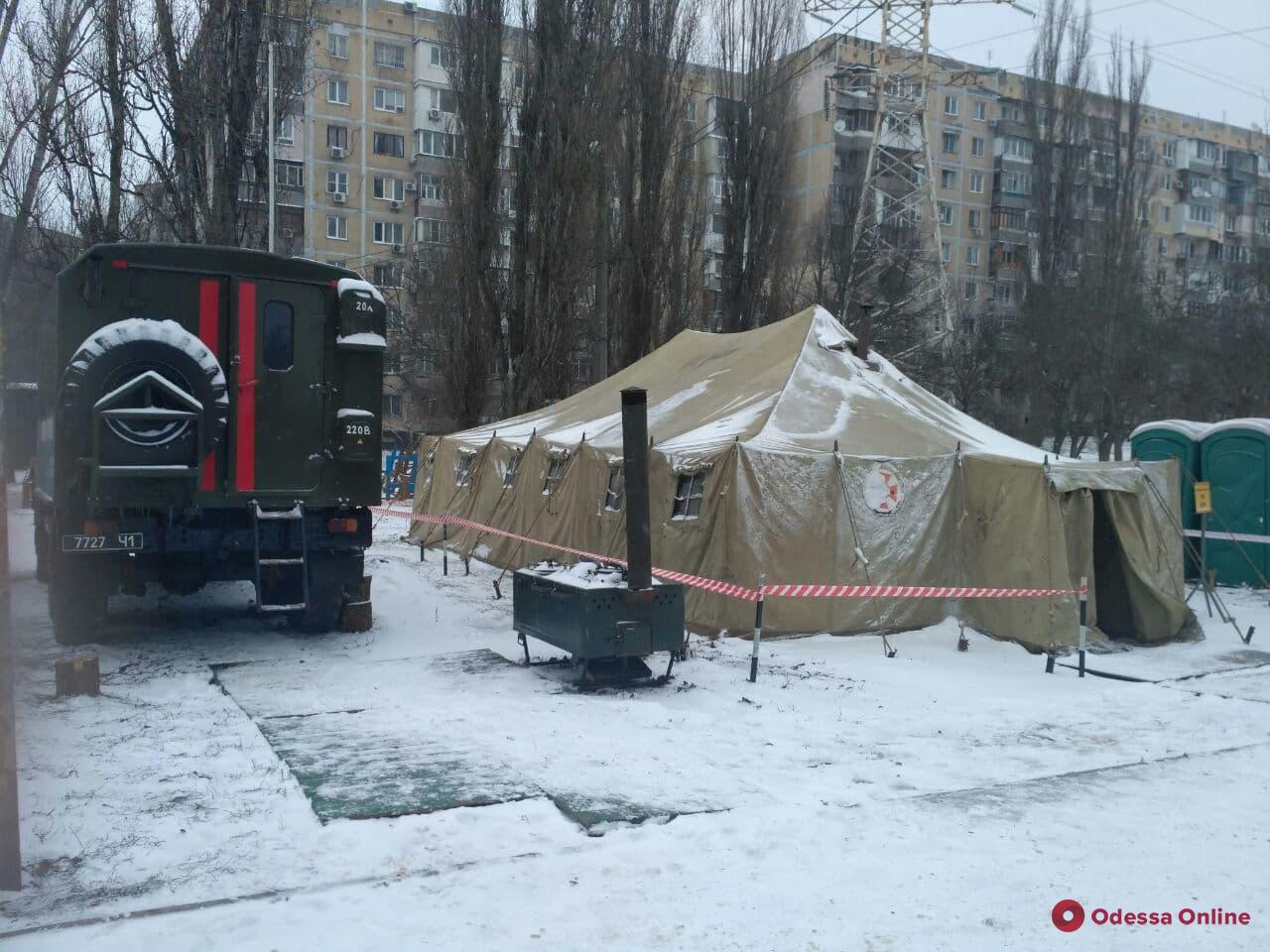 Непогода: на поселке Котовского и Таирова развернули пункты обогрева