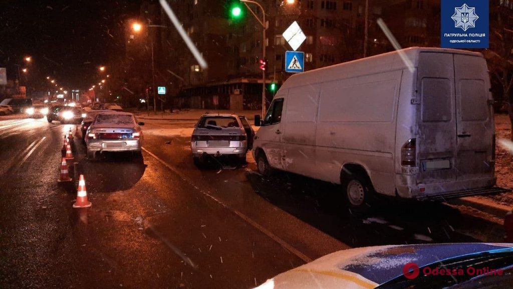 Разбиты четыре авто: на Сахарова из-за пьяного водителя произошло крупное ДТП