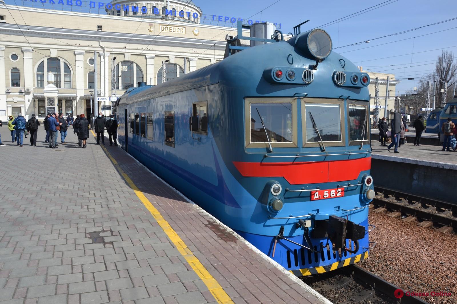 Вице-мэр Дмитрий Жеман проинспектировал санитарное состояние железнодорожных въездов в город