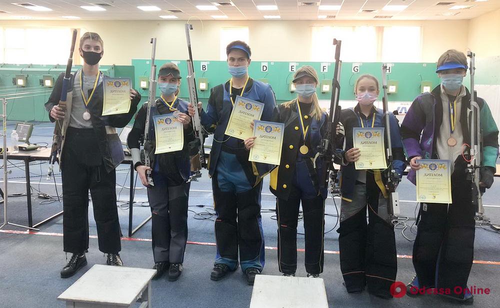 Пулевая стрельба: одесситы завоевали медали чемпионата Украины