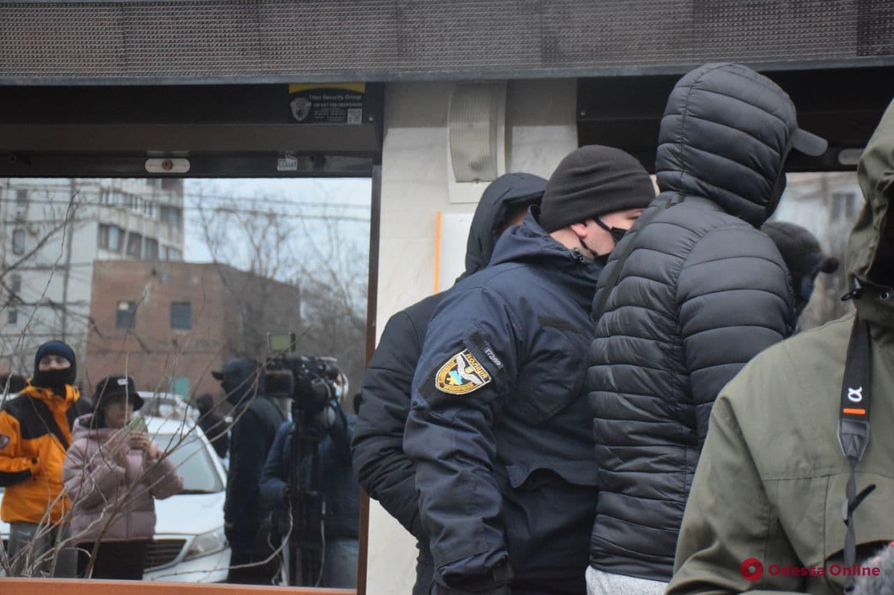 Активисты наведались в офис охранной фирмы, руководитель и сотрудники которой избили ветерана АТО (фото, видео, обновлено)
