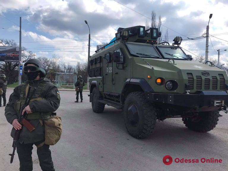 В Одессе проходят совместные учения Нацгвардии, полиции и военных