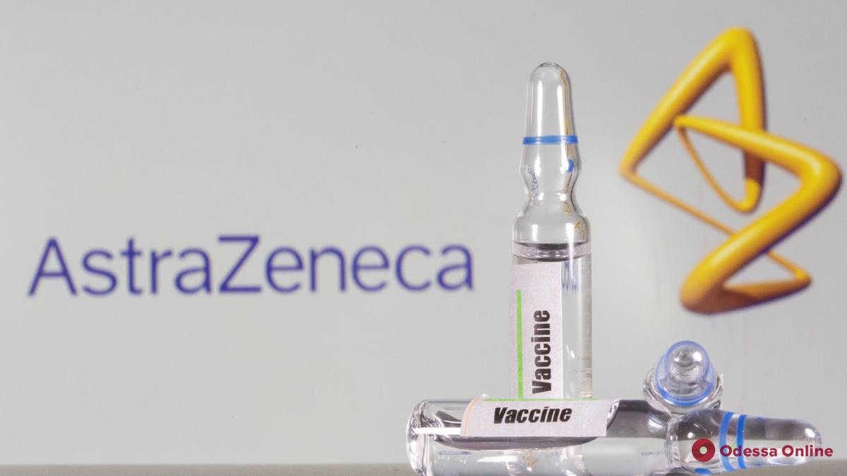 Повторные прививки индийской вакциной AstraZeneca начнут делать 23 мая
