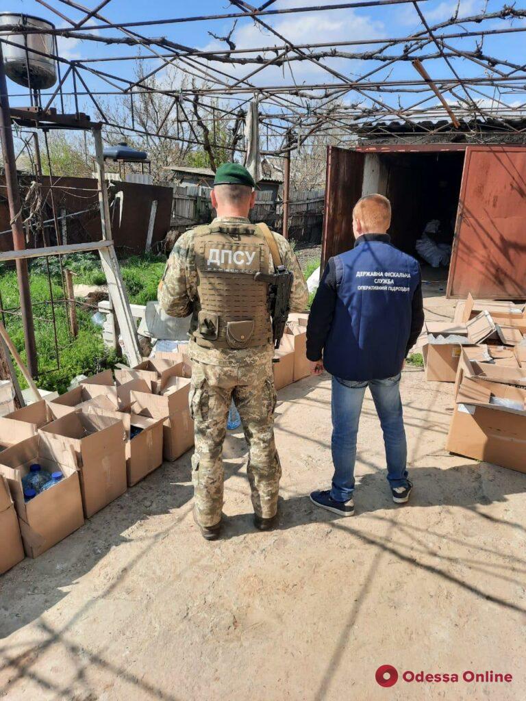 На юге Одесской области в подпольных цехах нашли контрафактного алкоголя на миллион триста тысяч