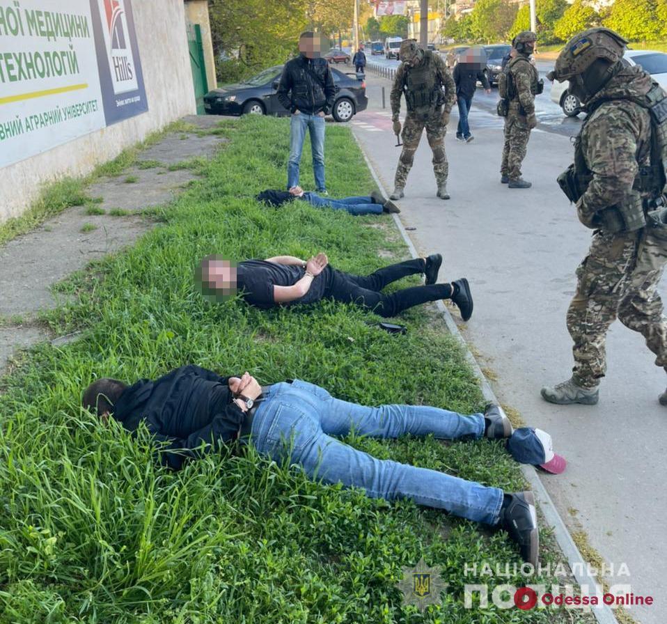 В Одессе поймали группировку таксистов-разбойников (фото, видео)