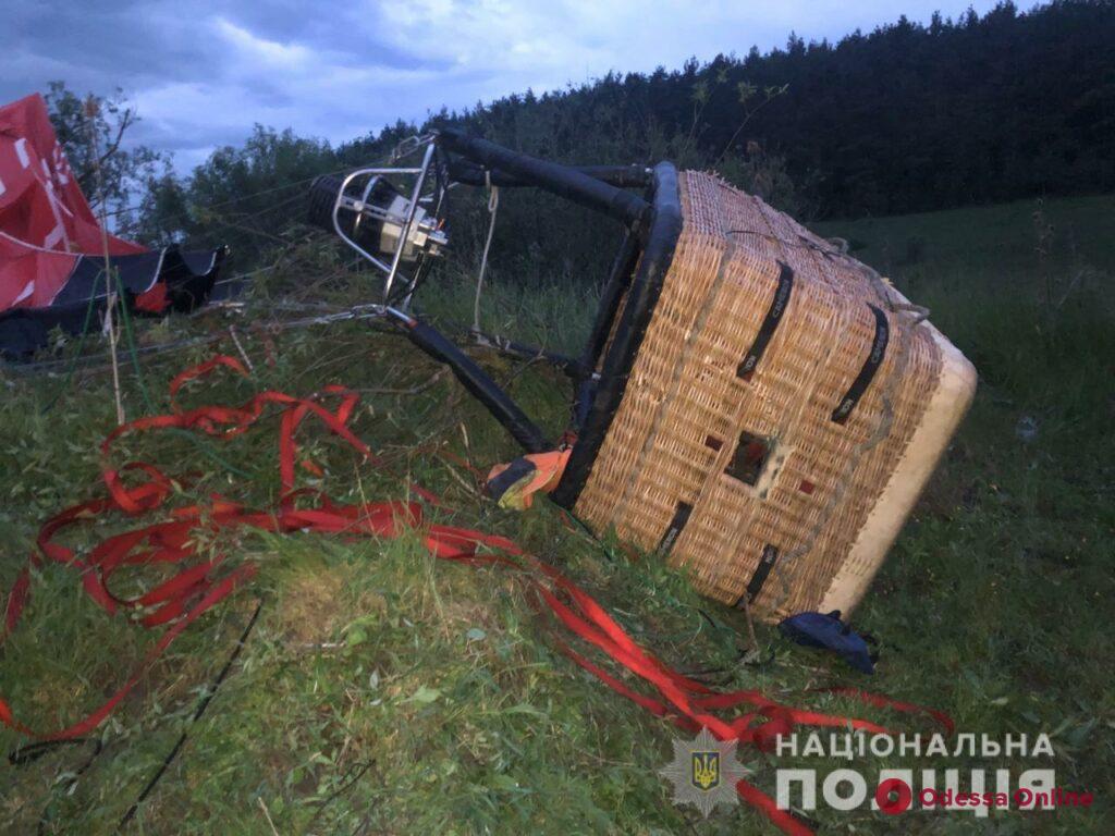 На фестивале в Хмельницкой области упал воздушный шар с людьми – есть погибший