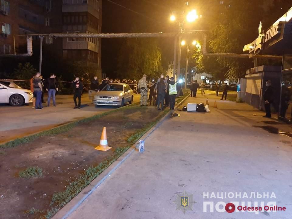 В Харькове мужчина бросил в толпу гранату – пятеро пострадавших