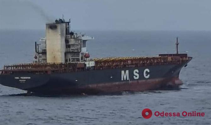 На судне в Индийском океане во время пожара погиб одесский моряк