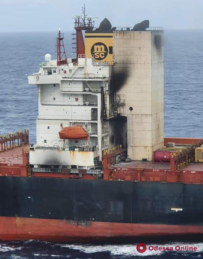 На судне в Индийском океане во время пожара погиб одесский моряк