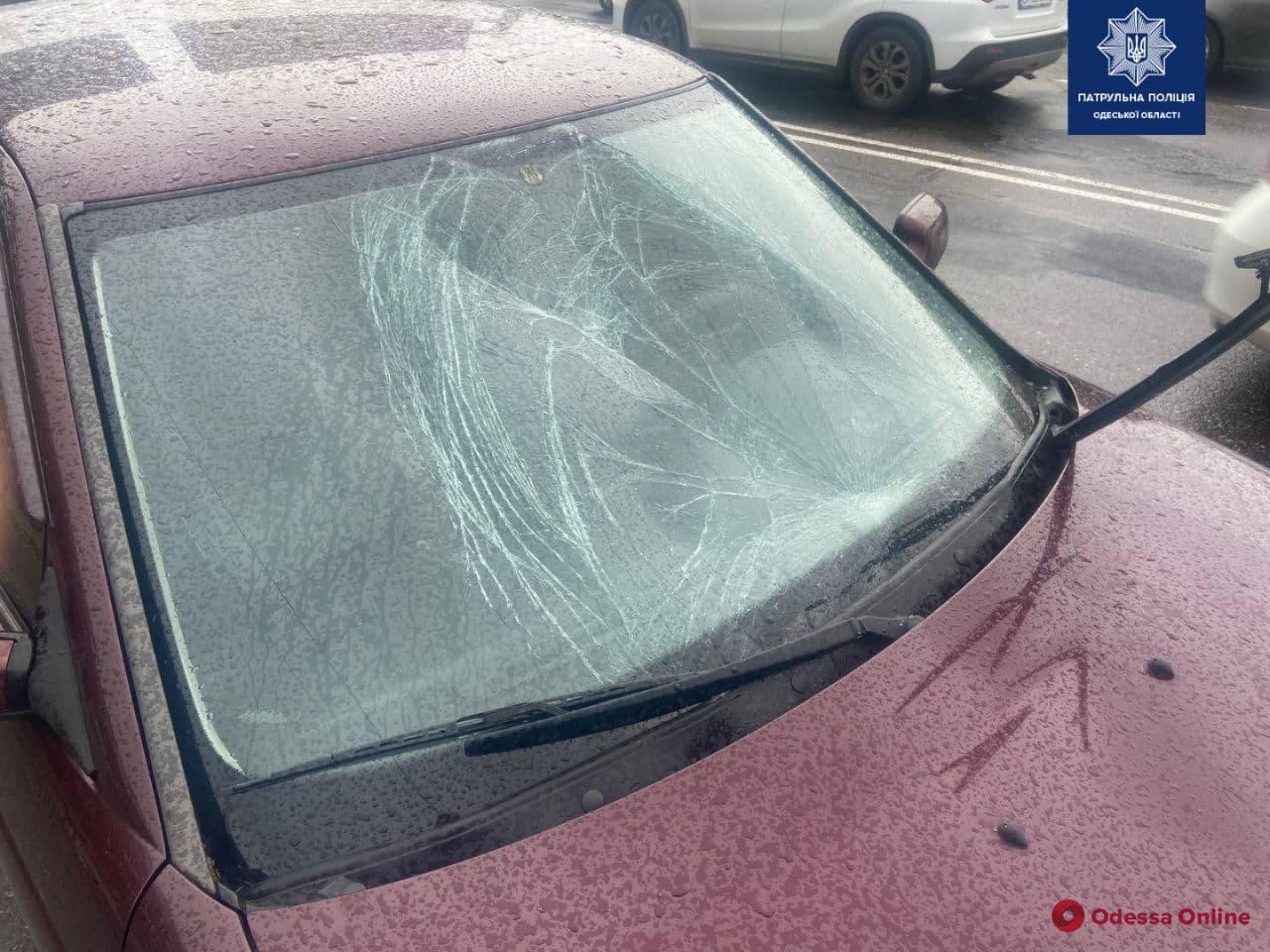 На Краснова водитель автомобиля ВАЗ сбил пешехода