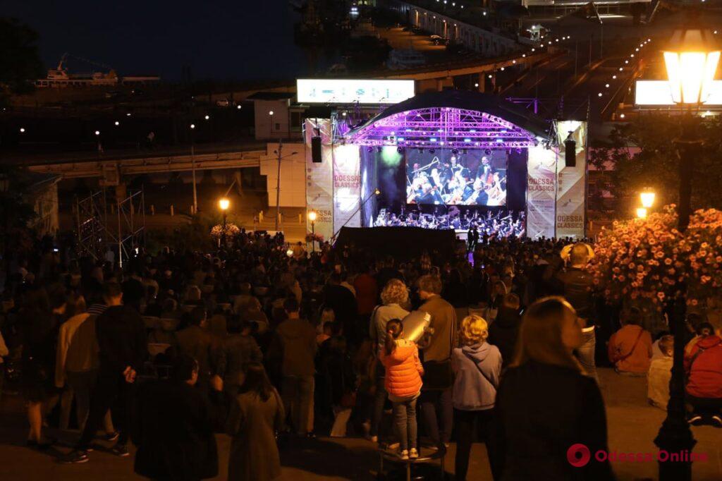 Open Air Odessa Classics: на Потемкинской лестнице выступили именитые музыканты (фоторепортаж)