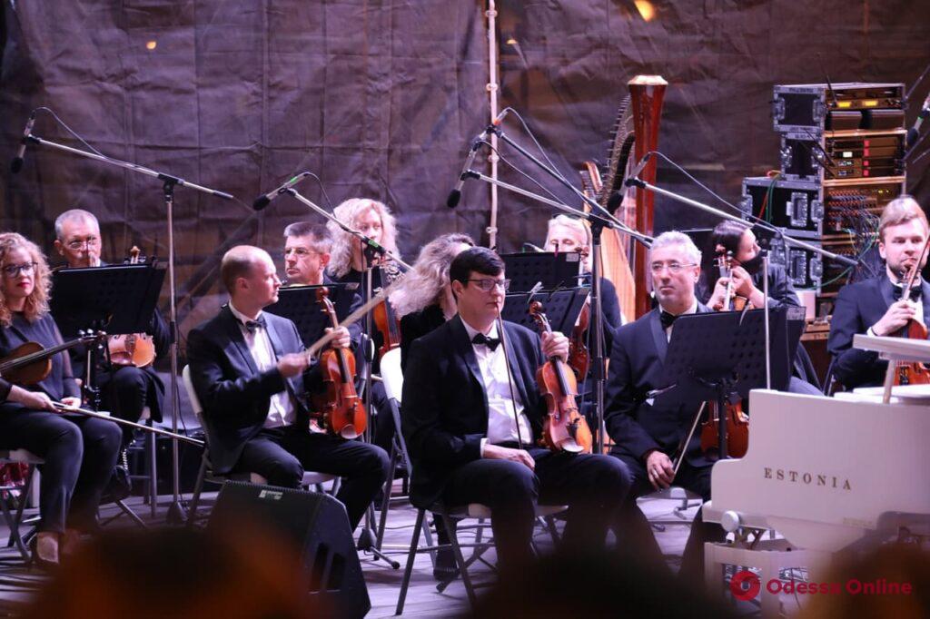 Open Air Odessa Classics: на Потемкинской лестнице выступили именитые музыканты (фоторепортаж)