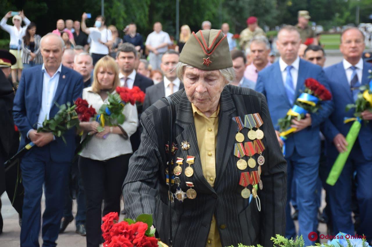 Одесситы почтили память жертв Второй мировой войны (фоторепортаж)
