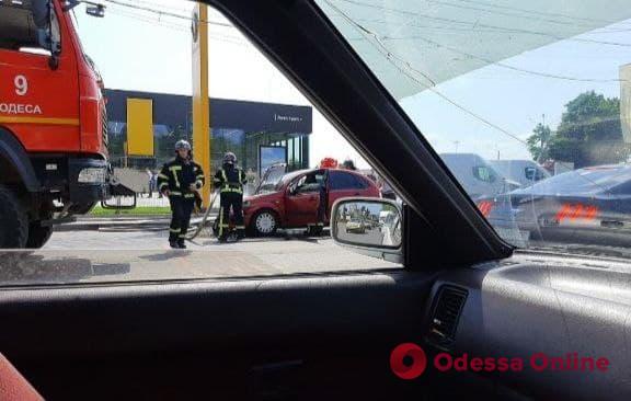 В Одессе за последние сутки горели пять авто