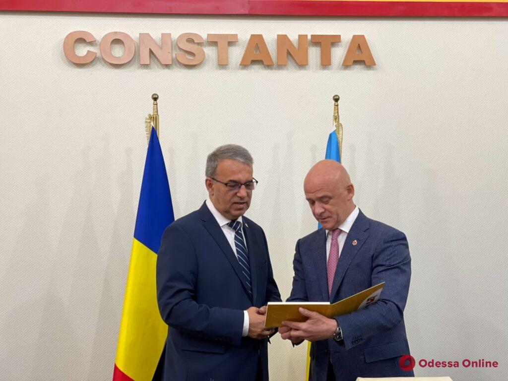 Мэры Одессы и Констанцы подписали Декларацию о продлении и укреплении побратимских связей (фото)