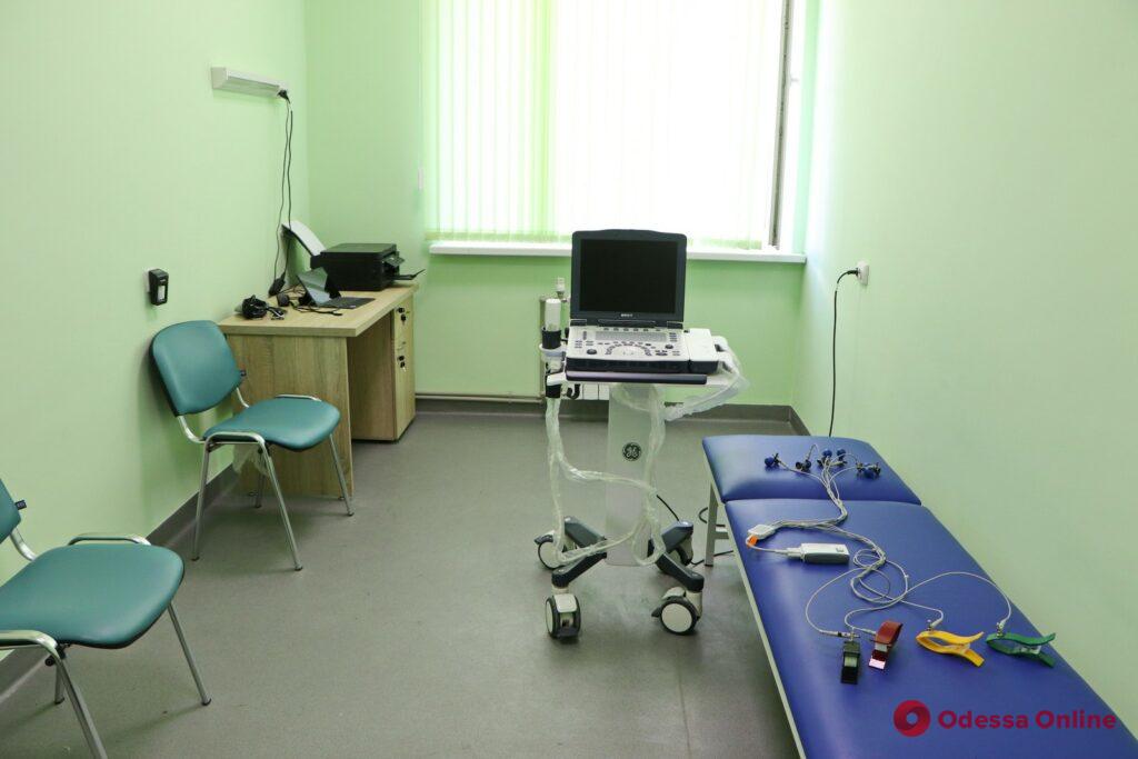 «Маршрутизация» пациентов, колл-центр, новое оборудование: в ГКБ №10 готовят к открытию отремонтированные отделения (фото)