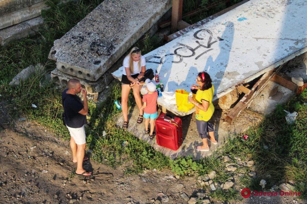 Колорит городских окраин – железнодорожная станция Одесса-Восточная (фоторепортаж)