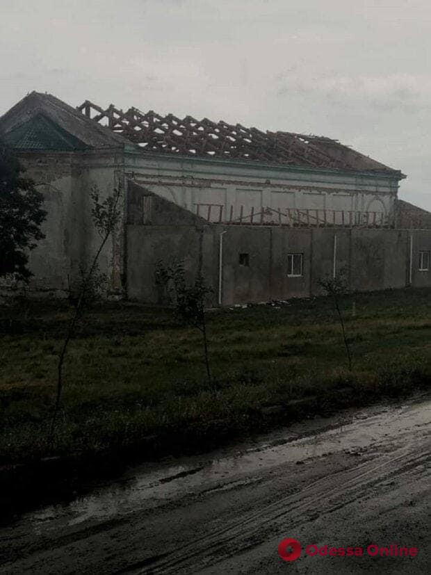 Одесская область: на Тарутино обрушился мощный ураган (фото)