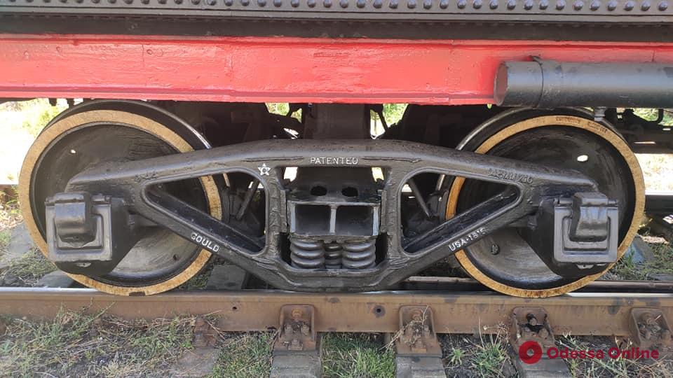 Дым и гудки: по Одесской железной дороге курсирует раритетный американский паровоз (фото и видео)