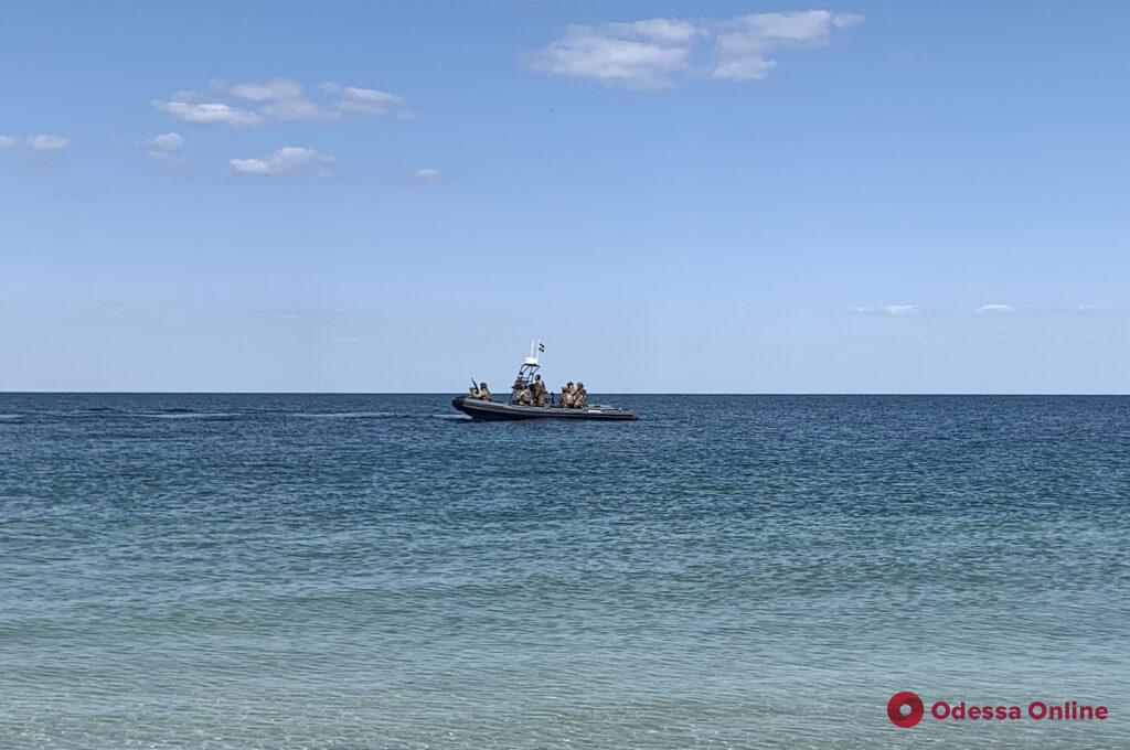 Под водой и в воздухе: украинские спецназовцы тренировались в экстремальных условиях (фото)