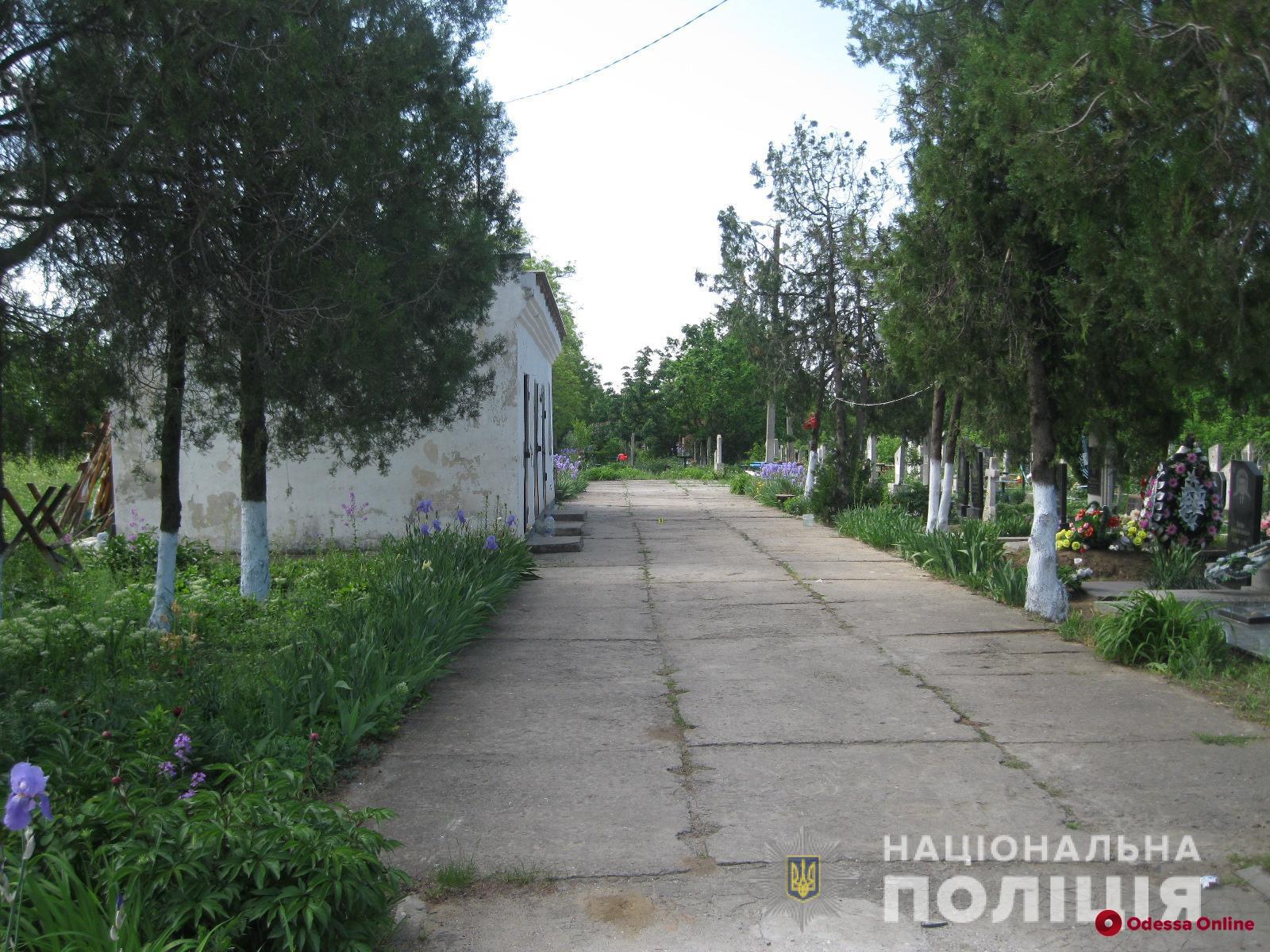 Скрывался несколько месяцев: в Одесской области задержали второго стрелявшего в смотрителей кладбища