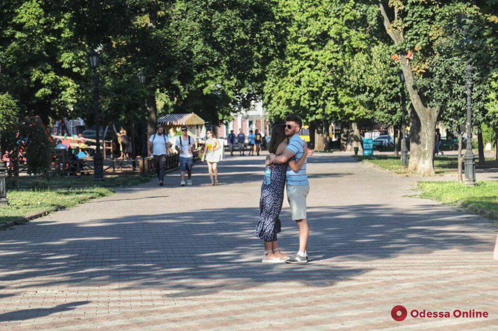 Летняя Соборка: оазис спокойной атмосферы в центре Одессы (фоторепортаж)