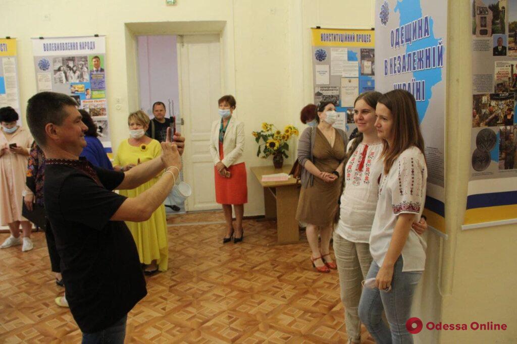 В Одессе открылась выставка «Одещина в незалежній Україні» (фото)