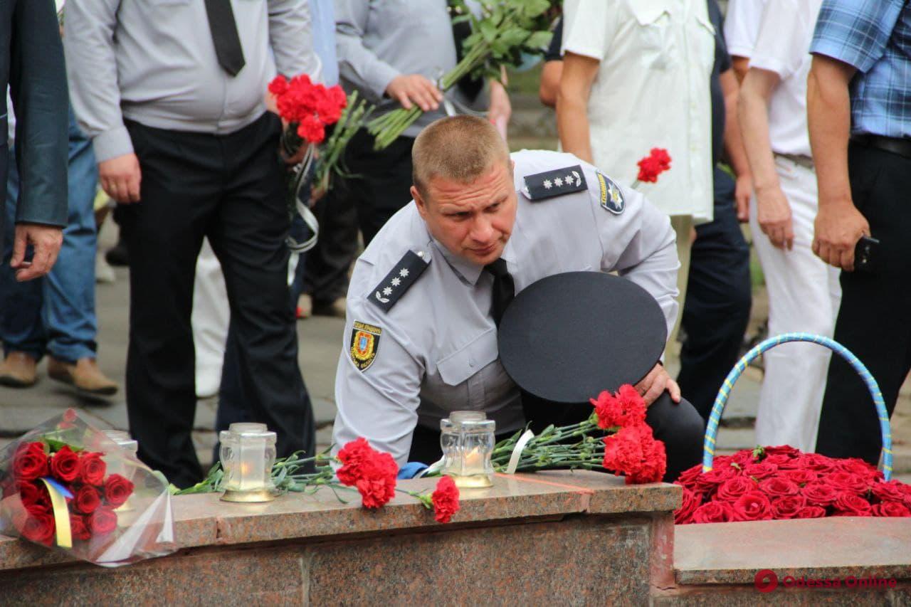 В Одессе почтили память правоохранителей, погибших при исполнении служебного долга