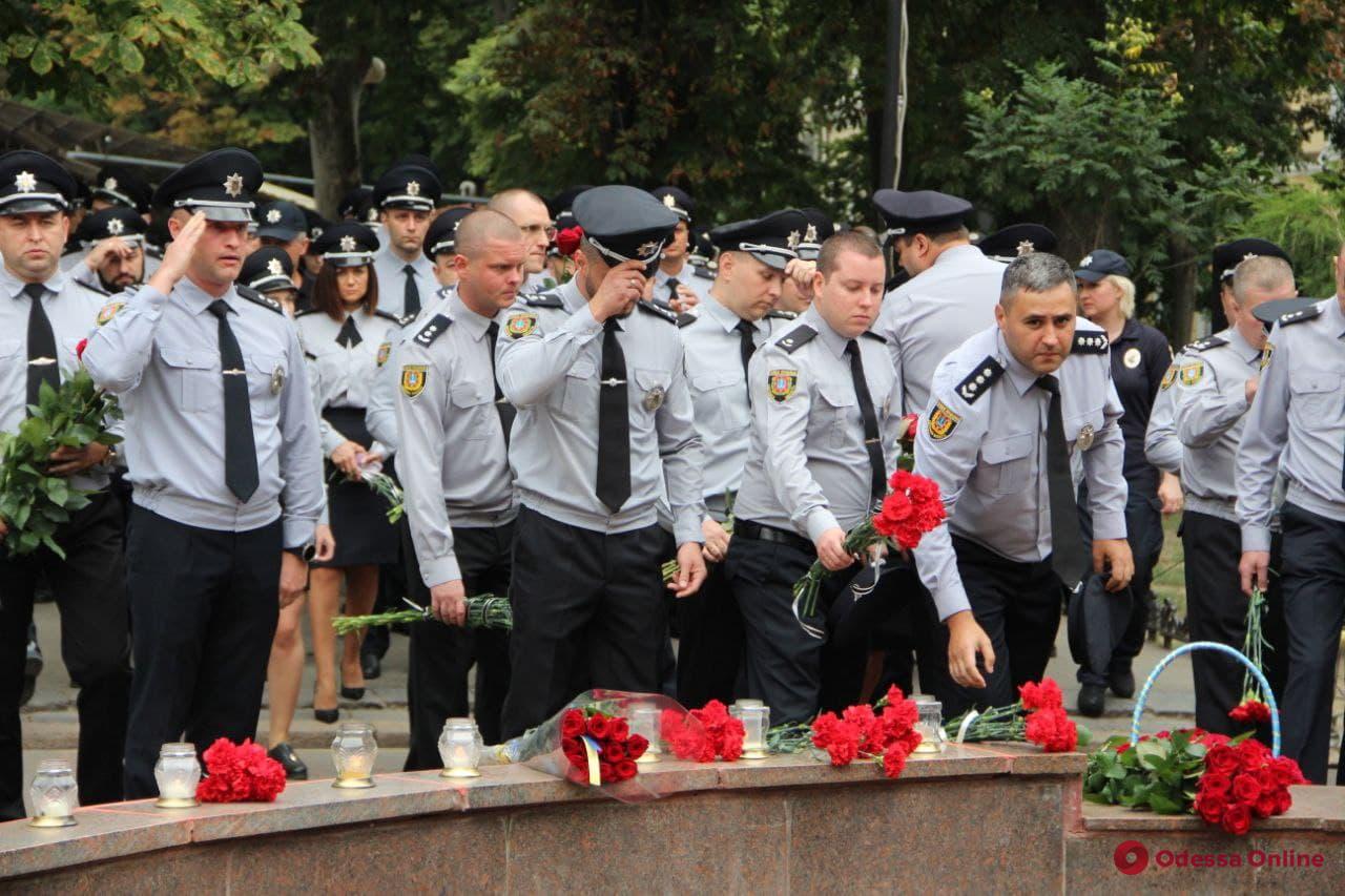 В Одессе почтили память правоохранителей, погибших при исполнении служебного долга