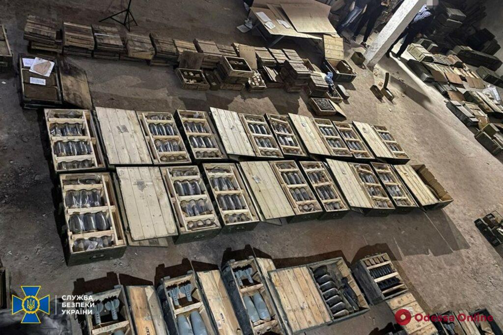 В Николаеве начальник склада ракетно-артиллерийского вооружения устроил масштабную «распродажу» — дельца задержали сотрудники СБУ