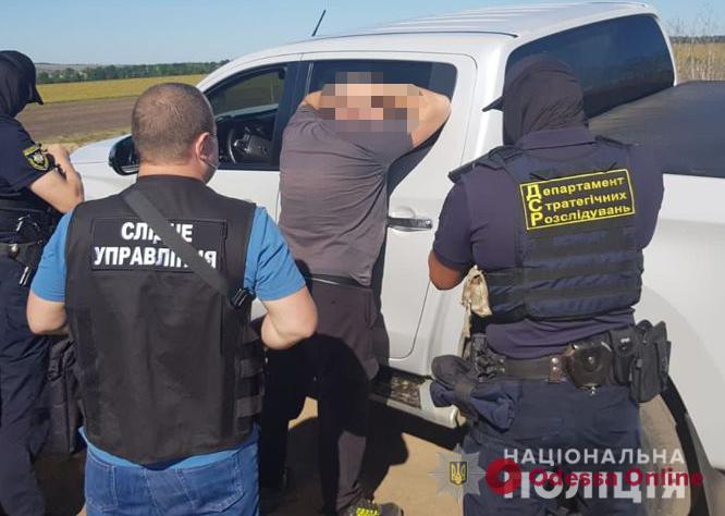 Одесские полицейские задержали группу «черных» лесорубов во главе с депутатом горсовета