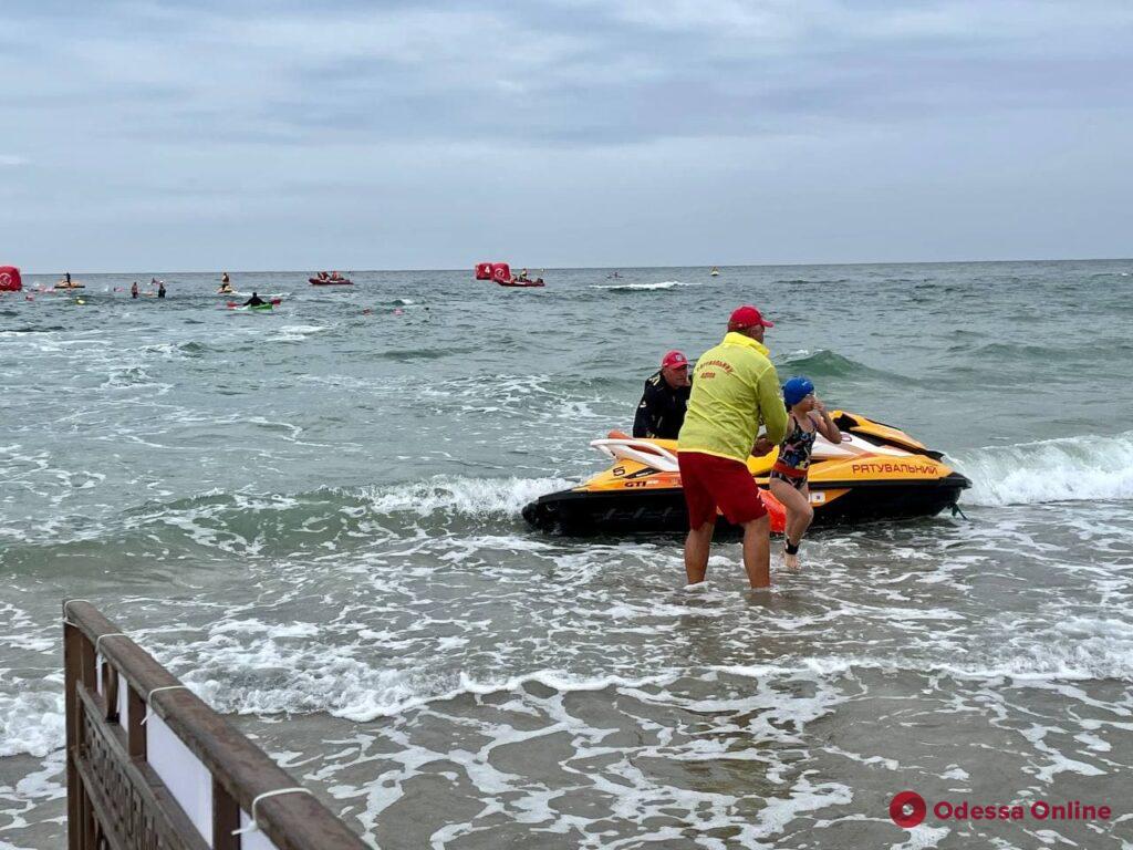Самые смелые: на Ланжероне прошел детский заплыв состязаний  Oceanman Odesa-2021 (фото, видео)