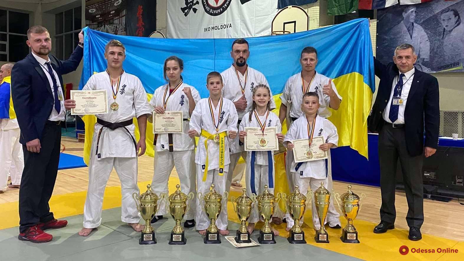 Одесситы триумфально выступили в Открытом Кубке Молдовы по киокушин каратэ