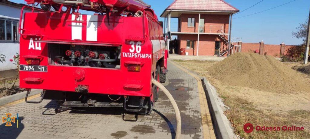 В Одесской области спасатели тушили пожар на винзаводе