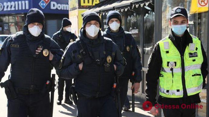 Полиция выписала более 40 тысяч штрафов за отсутствие масок