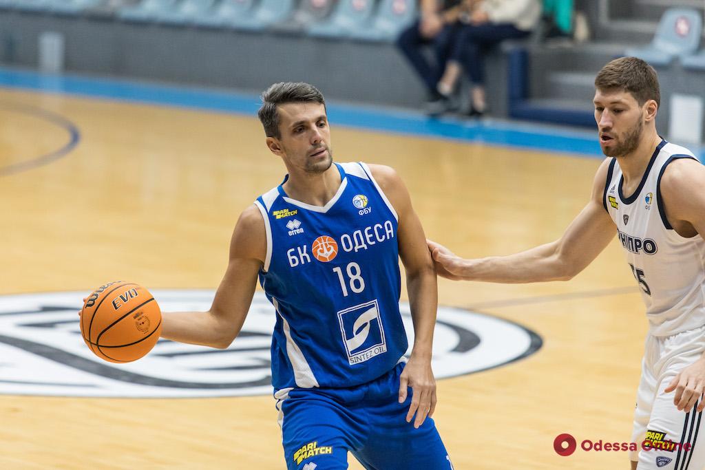 Баскетбол: капитан БК «Одесса» продолжит карьеру в Румынии