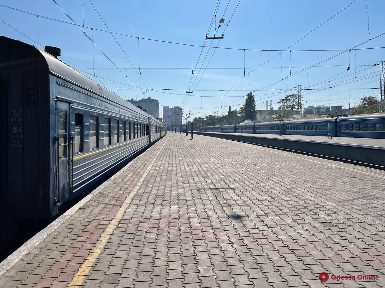 Без сертификата или теста далеко не уедешь: завтра в Одессе вступают в силу новые правила межрегиональных перевозок
