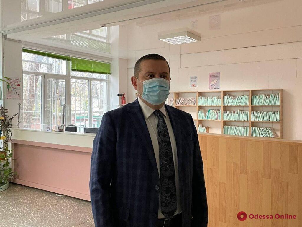 В Одессе показали, как проходит вакцинация детей от коронавируса (фото)