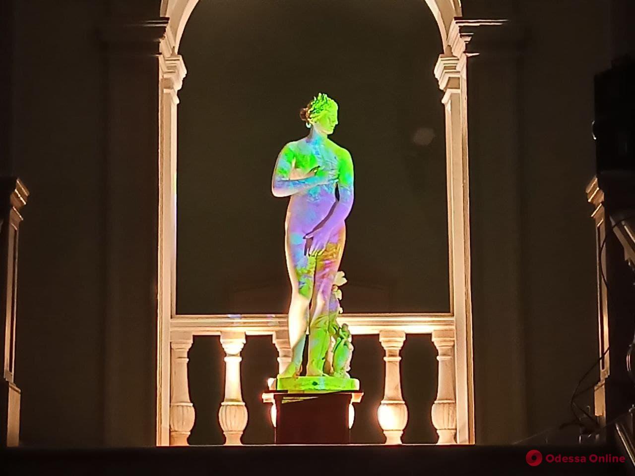 В Музее западного и восточного искусства показали Венеру Медичи после реставрации (фото, видео)