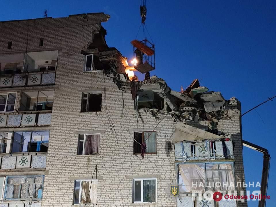 Разрушены два этажа, есть погибшие и пострадавшие: полиция расследует взрыв газа в Николаевской области