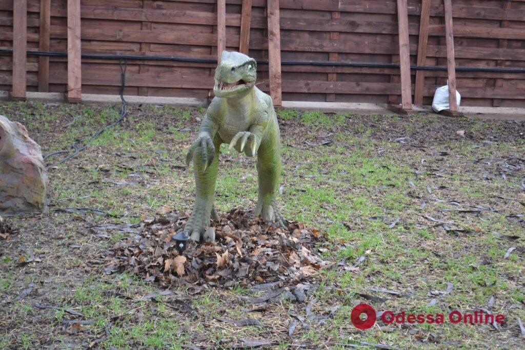 В Преображенском парке поселились «динозавры»