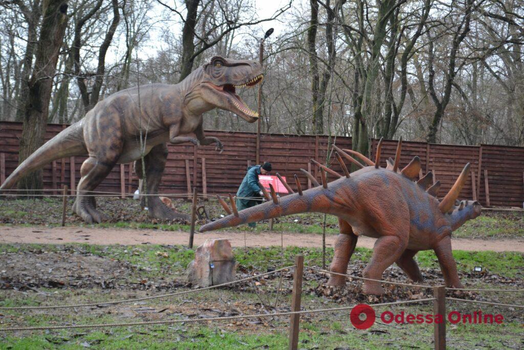В Преображенском парке поселились «динозавры»