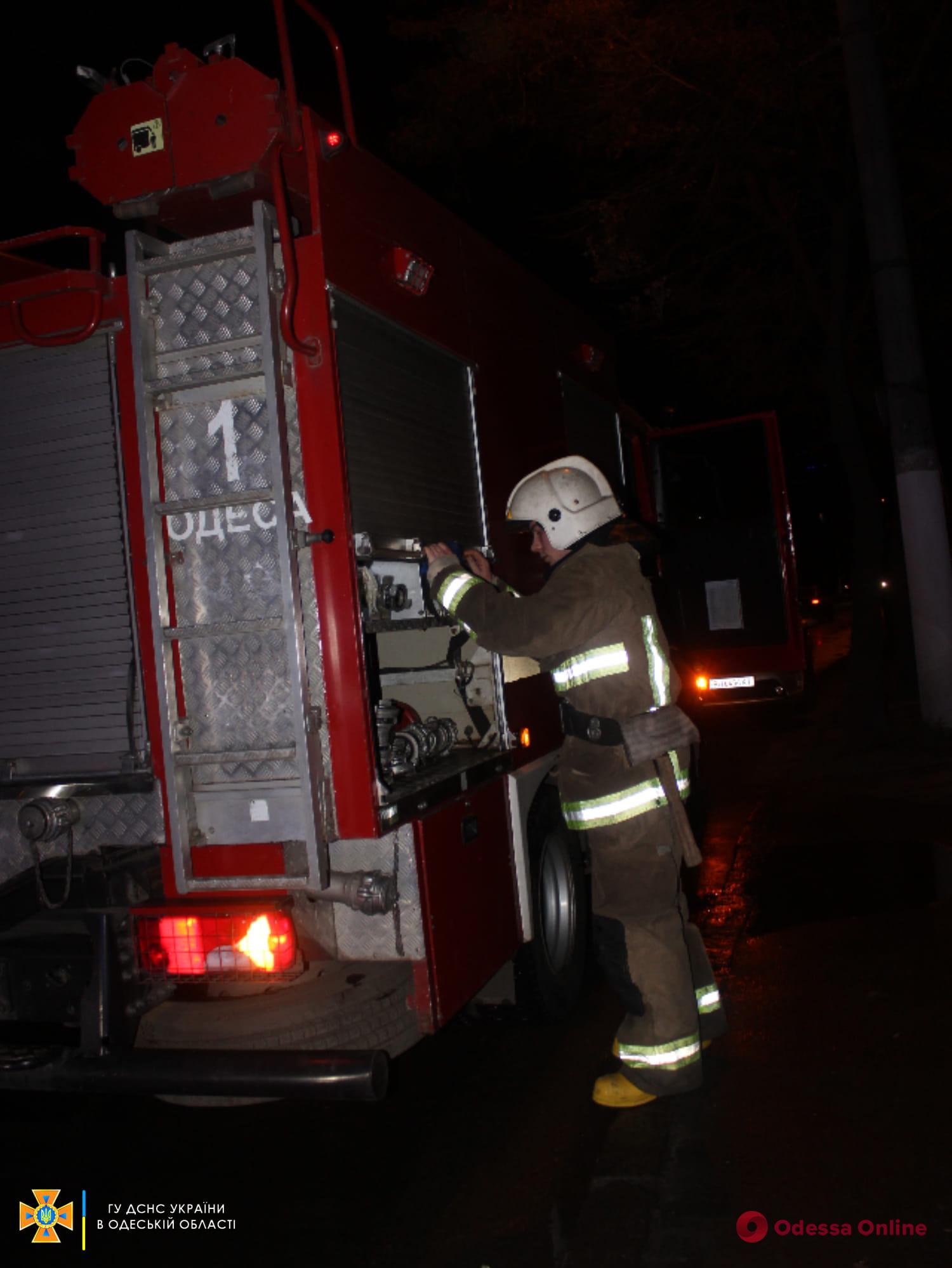 В жилом доме на Приморской из-за свечи вспыхнул пожар — погиб мужчина